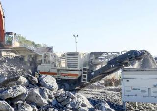 Kőtörmelék ujrahasznostó telepek Metso Lokotrack LT 1110