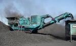Kőtörmelék ujrahasznostó telepek Powerscreen Trakpactor 250