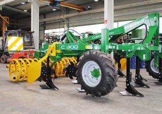 Kultivátorok Kerner Corona C 300