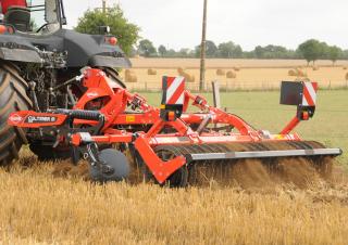 Kultivátorok Kuhn Cultimer M 300 NSM