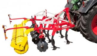 Kultivátorok Pöttinger Synkro 3020