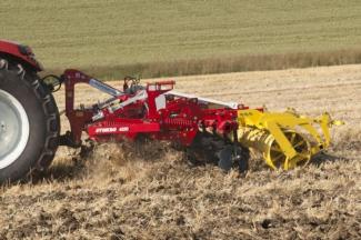 Kultivátorok Pöttinger Synkro 4020 K