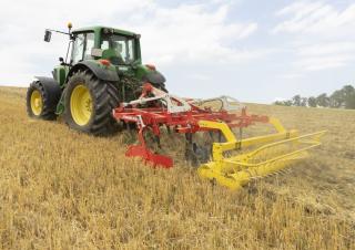 Kultivátorok Pöttinger Synkro 5030 K nova