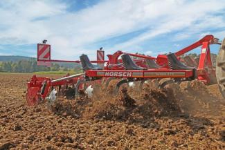 Kultivátorok Horsch Terrano 4 FX