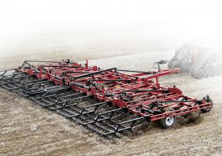 Kultivátorok Case IH TIGER-MATE 255 Single Fold 25.6