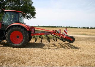 Kultivátorok Kverneland Turbo 8000 