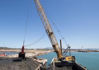 Lánctalpas daruk - rácsos gém Liebherr HS 8300.1