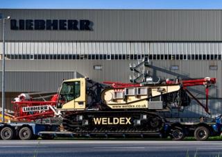 Lánctalpas daruk - rácsos gém Liebherr LR 1110