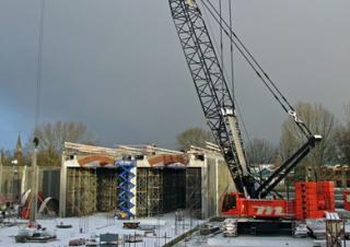 Lánctalpas daruk - rácsos gém Liebherr LR 1200