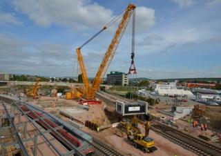 Lánctalpas daruk - rácsos gém Liebherr LR 1750/2
