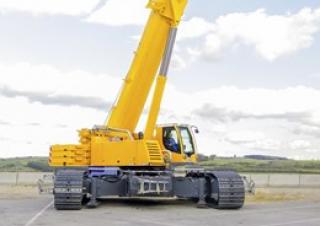Lánctalpas daruk - teleszkópos gém Liebherr LTR 1220