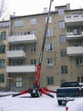 Lánctalpas daruk - teleszkópos gém UNIC URW-506