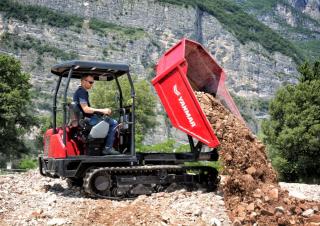 Lánctalpas dömperek Yanmar C30R-3TV 