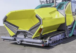 Lánctalpas finiserek Ammann AFT 900-3
