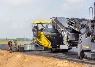 Lánctalpas finiserek Bomag BF 800 C 3 S 500