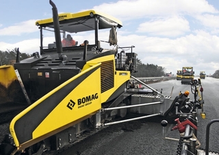 Lánctalpas finiserek Bomag BF 980 C