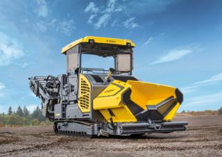 Lánctalpas finiserek Bomag BMF 2500 S