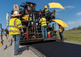 Lánctalpas finiserek Astec ROADTEC SP-200