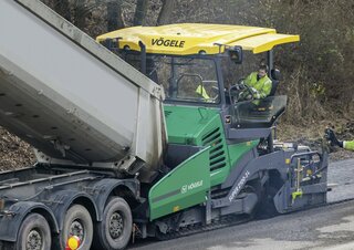Lánctalpas finiserek Vögele SUPER 2100-3 L
