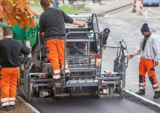 Lánctalpas finiserek Vögele Super 700i