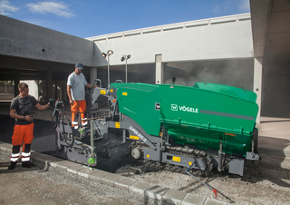 Lánctalpas finiserek Vögele Super 800-3i