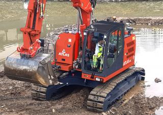 Lánctalpas kotrók Atlas 185 LC-SR