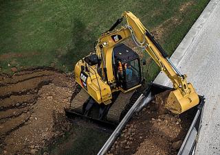 Lánctalpas kotrók Caterpillar 311 F L RR