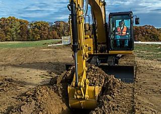 Lánctalpas kotrók Caterpillar 311 F L RR