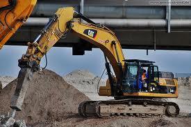 Lánctalpas kotrók Caterpillar 330D LN