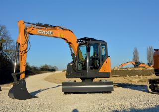 Lánctalpas kotrók Case CX85D SR