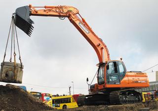 Lánctalpas kotrók Doosan DX 225 LC