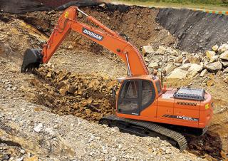 Lánctalpas kotrók Doosan DX 225LC-3
