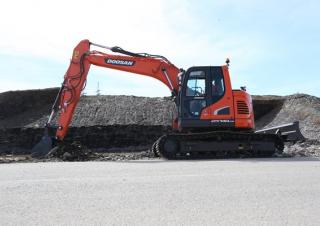 Lánctalpas kotrók Doosan DX140LCR-5