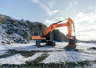 Lánctalpas kotrók Doosan DX530LC-7