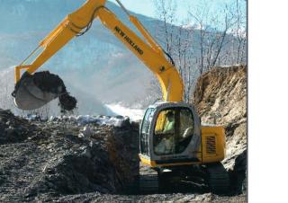 Lánctalpas kotrók New Holland E 135 SRLC