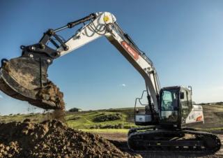 Lánctalpas kotrók Bobcat E165