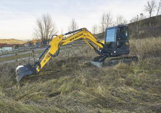 Lánctalpas kotrók New Holland E60C