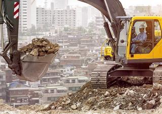 Lánctalpas kotrók Volvo EC210B