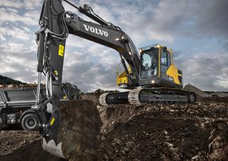 Lánctalpas kotrók Volvo EC220EL