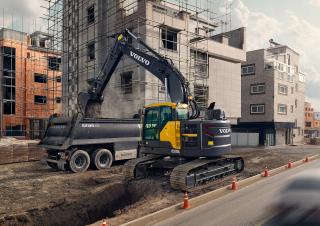 Lánctalpas kotrók Volvo ECR235EL