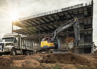 Lánctalpas kotrók Volvo ECR355ENL