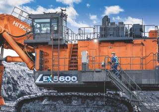 Lánctalpas kotrók Hitachi EX5600-7B