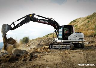 Lánctalpas kotrók Hidromek HMK 140 LC