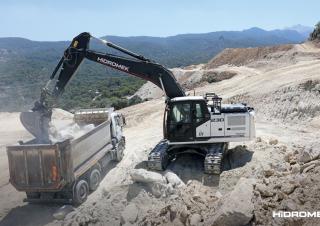 Lánctalpas kotrók Hidromek HMK 230 LC