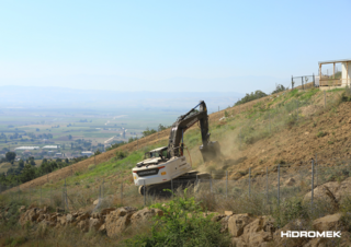 Lánctalpas kotrók Hidromek HMK 310 LC