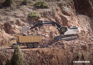 Lánctalpas kotrók Hidromek HMK 370 LC-HD