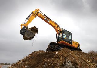 Lánctalpas kotrók JCB JS190 LC