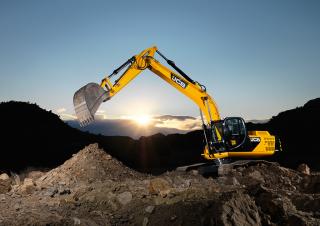 Lánctalpas kotrók JCB JS260NLC