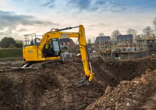 Lánctalpas kotrók JCB JZ 140 LC
