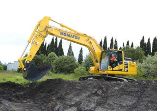 Lánctalpas kotrók Komatsu PC210NLC-11E0